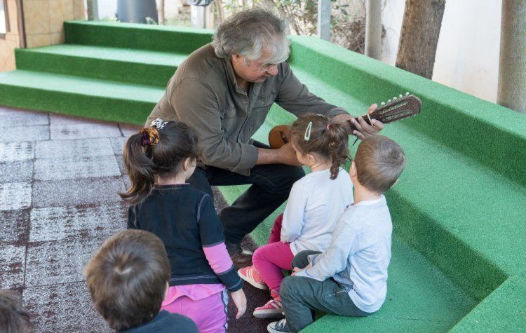 Η μουσική «ταξιδεύει» στους βρεφονηπιακούς σταθμούς