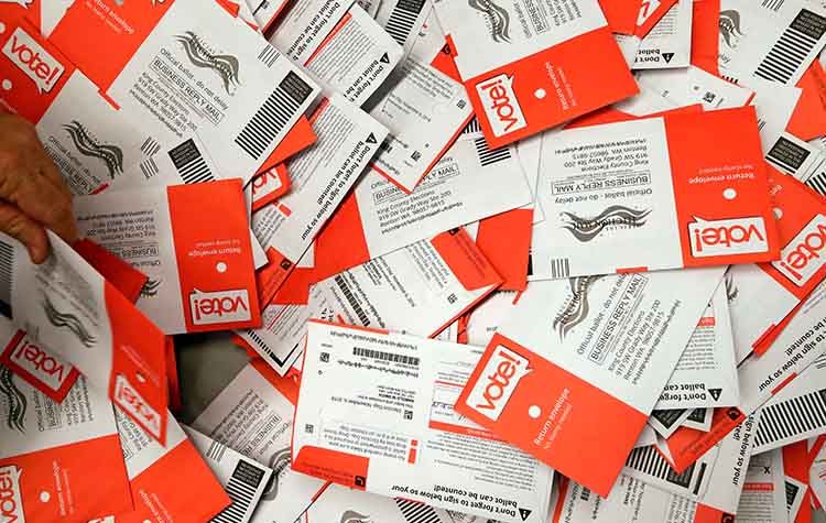 ΗΠΑ: Οι Δημοκρατικοί ανακτούν τη Βουλή - Τη Γερουσία οι Ρεπουμπλικανοί