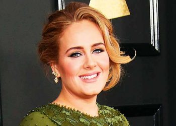 Adele: Η πλουσιότερη Βρετανίδα στον χώρο της showbiz