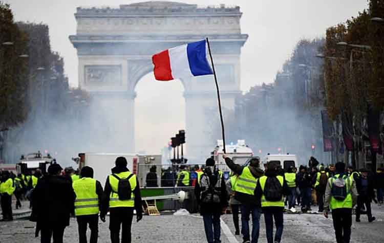 Γαλλία: «Κίτρινος» πονοκέφαλος