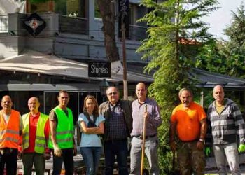 Συμβολική φύτευση κέδρου στην Πλατεία Κεφαλαρίου