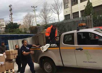 Παράδοση τροφίμων στην Κιβωτό του Κόσμου από το Μαρούσι