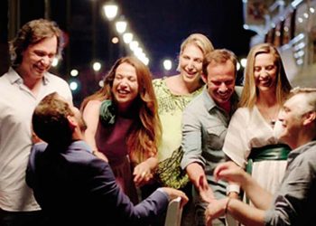 Οριστικά επιστρέφει το «Λόγω τιμής»