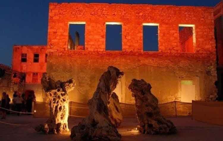 Τι κάνουμε με τον πολιτισμό;