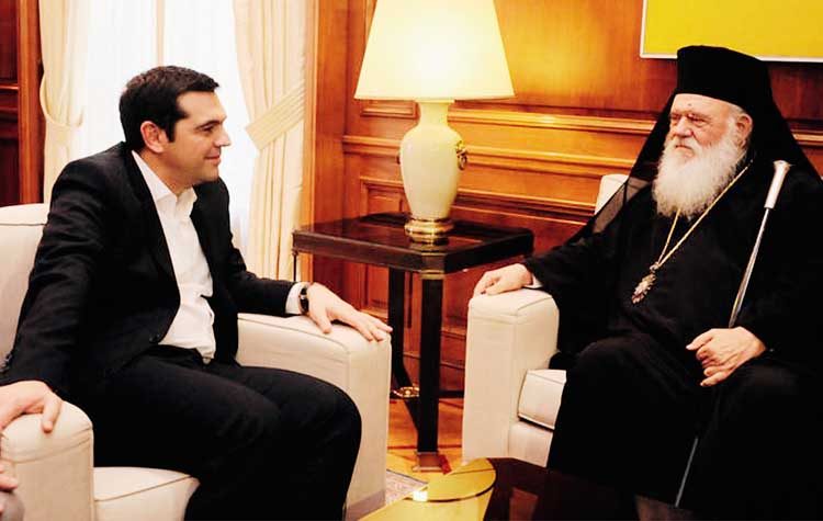 Δεν μετανιώνει, αλλά δεν βιάζεται