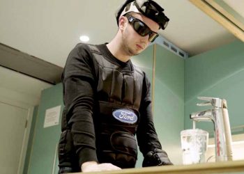 Το «Sleep Suit» της Ford σας κρατά σε εγρήγορση