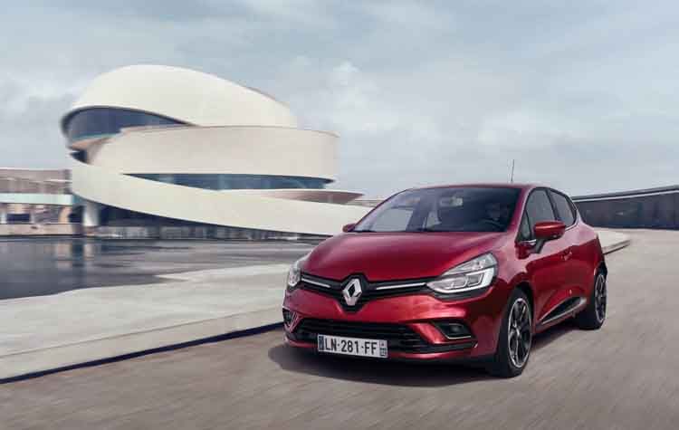 Κλήρωση πέντε Renault Clio στους πυροπαθείς της Αττικής