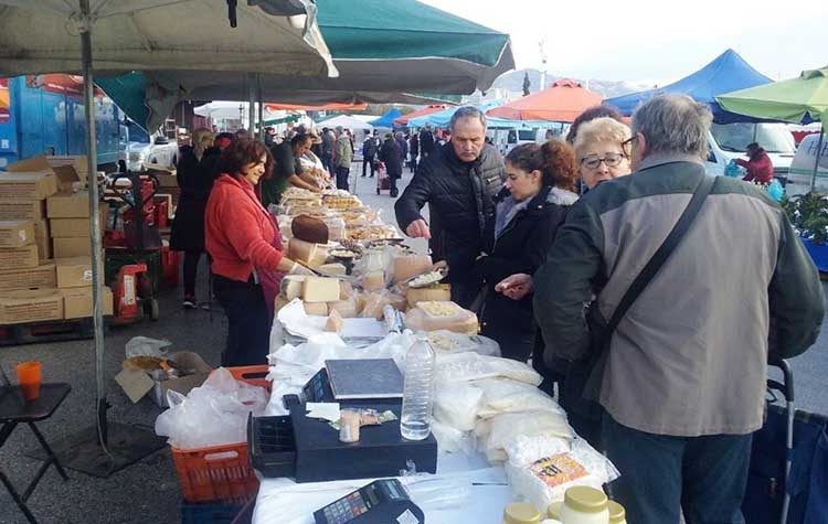 Πόλος έλξης η χριστουγεννιάτικη διάθεση αγροτικών προϊόντων