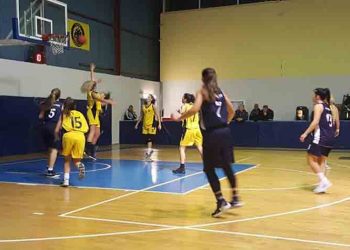 ΑΟ Πεύκης: Δύσκολη νίκη με Άγιο Θωμά