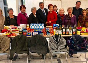 Προσφορά αγάπης από τον Εξωραϊστικό και Πολιτιστικό Σύλλογο Αμαρουσίου