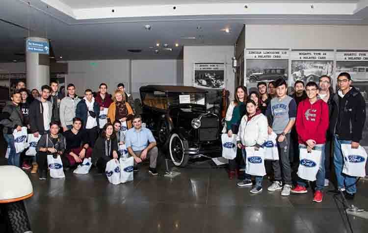Η Ford Motor Ελλάς «ξεναγεί» μαθητές στο Μουσείο Αυτοκινήτου
