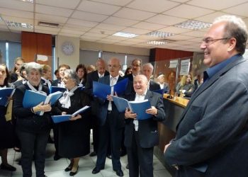 Τα κάλαντα… έβγαλαν είδηση για το νέο Δημαρχείο!