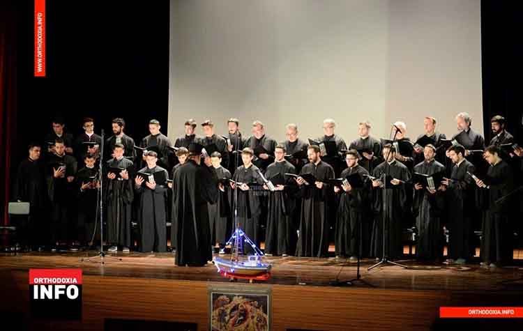 Η χριστουγεννιάτικη γιορτή των κατηχητικών συνάξεων στο Δημοτικό Θέατρο