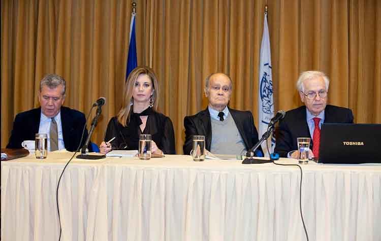 Επί τάπητος συντάξεις, ασφαλιστικό και «κόκκινα» δάνεια