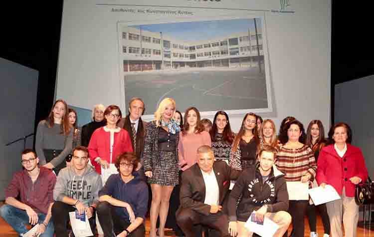 Επιτυχόντες σε ΑΕΙ και ΤΕΙ σχολείων του Αμαρουσίου βράβευσε η Μαρίνα Πατούλη Σταυράκη