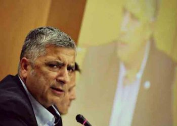 «Aνίκανη ή υπηρέτης οικονομικών συμφερόντων η Περιφέρεια;»