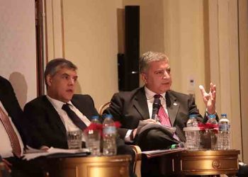 «Η συνταγματική αναθεώρηση είναι πέρα και πάνω από κόμματα»