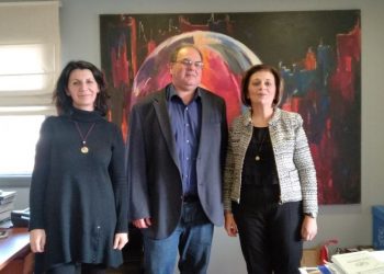 Διαδοχικές επαφές της υφυπουργού Εσωτερικών Μαρίνας Χρυσοβελώνη – Τι συζητήθηκε