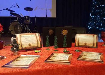 Ο Δήμος βράβευσε τους νέους φοιτητές