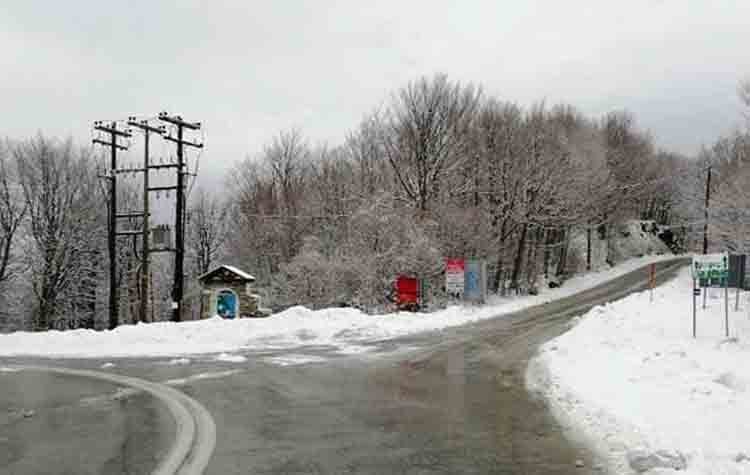 Στα λευκά πολλές περιοχές της χώρας