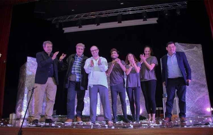 «Τα Χριστούγεννα των Αδελφών Γκριμμ» στο Δημοτικό Θέατρο