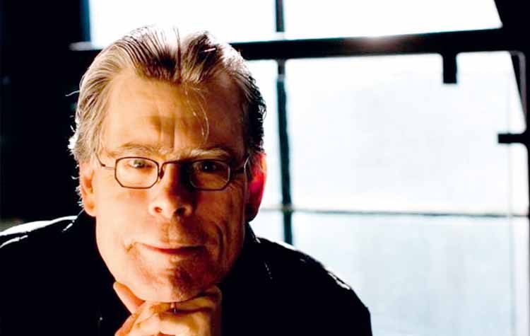 Stephen King: Σωτήρας του τοπικού Τύπου