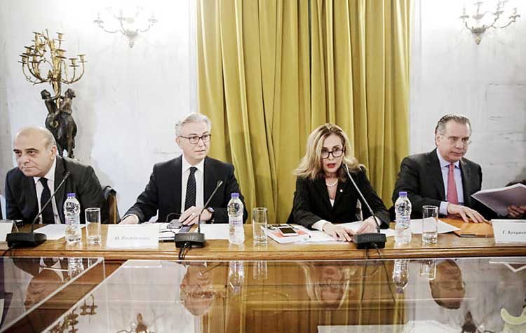 «Ώρα Ελλάδος Βουκουρέστι»