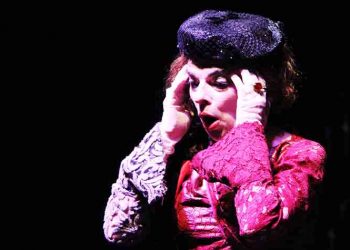 Μάνια Παπαδημητρίου: «Με τρομάζει η αίσθηση ότι η αλήθεια  μπορεί να μην υπάρχει»