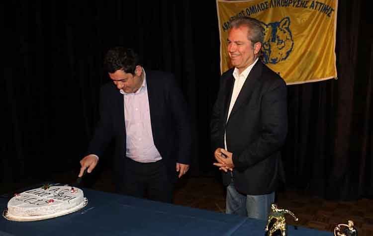 Στην κοπή πίτας του ΑΟ Λυκόβρυσης ο Τάσος Μαυρίδης