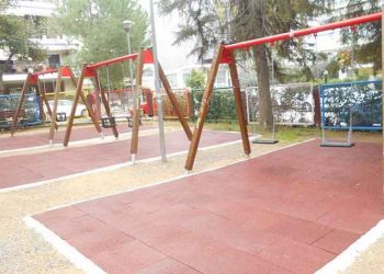 «Άπειρος, αδιάβαστος και κακόπιστος ο κ. Νικολαράκος»