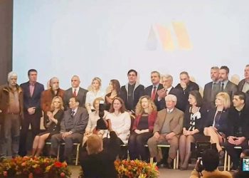 Κοσμοσυρροή για  «Μαρούσι - Καθαρή Γραμμή» με Παναγιώτη Βραχνό