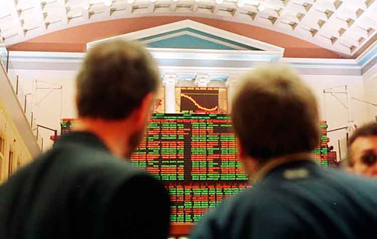 Στις αγορές χωρίς… νταούλια