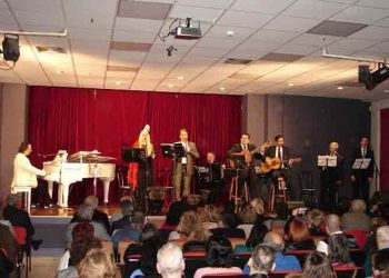 Άκρως επιτυχημένο το αφιέρωμα στην Αθηναϊκή Αποκριά