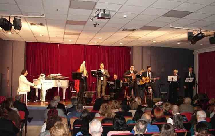 Άκρως επιτυχημένο το αφιέρωμα στην Αθηναϊκή Αποκριά