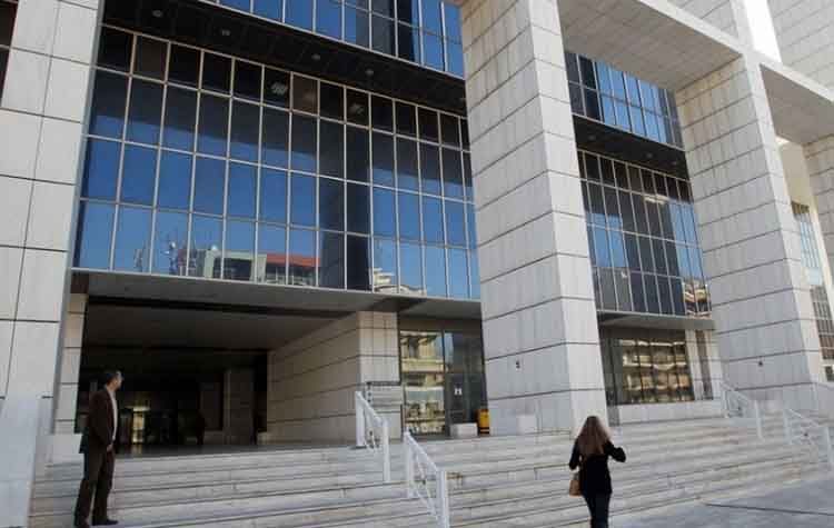 Εισβολή αντιεξουσιαστών στο Εφετείο Αθηνών