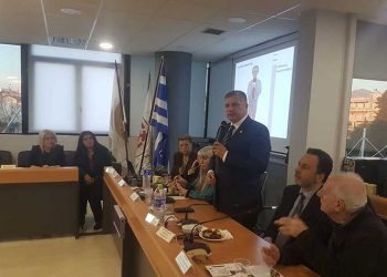 Η σωστή χρήση αντιβιοτικών και εμβολίων σώζει ζωές