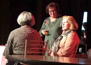 Κοπή πίτας, Τσέχοφ και Στρίντμπεργκ από τα ΚΑΠΗ του Δήμου