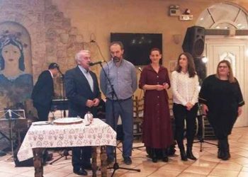 Κοπή πρωτοχρονιάτικης πίτας από το Καλλιτεχνικό Εργαστήρι Μελισσίων