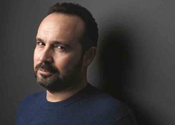 Κώστας Μακεδόνας: «Δεν θα ήθελα ποτέ να χάσω το προνόμιο να ονειρεύομαι»