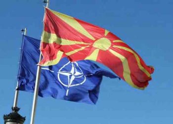 Υπεγράφη στις Βρυξέλλες το πρωτόκολλο ένταξης των Σκοπίων στο ΝΑΤΟ