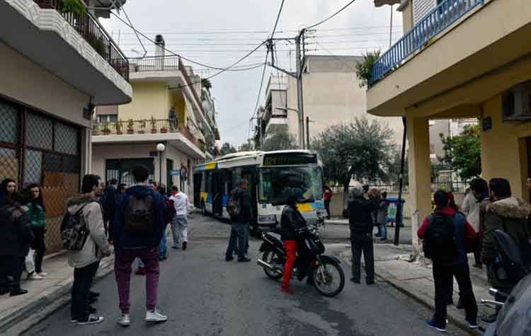 Αιγάλεω: Σύγκρουση λεωφορείων του ΟΑΣΑ - Έντεκα τραυματίες