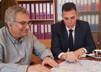 Συνάντηση Καραμέρου με τον πρόεδρο του ΟΑΣΑ για τη συγκοινωνία στο Μαρούσι