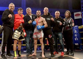 Στο διεθνές show kick boxing - πυγμαχίας στο Μαρούσι