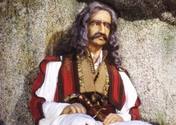 «Ελάτε, πάρτε την ευχή, και να ’στε μονοιασμένοι»