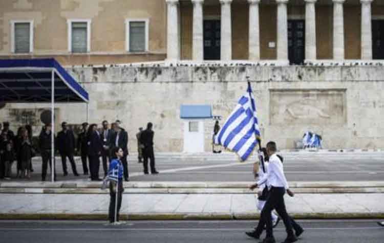 Δύο προσαγωγές κατά τη μαθητική παρέλαση στο Σύνταγμα