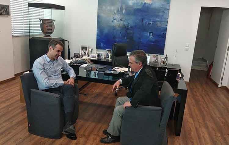 Συνάντηση με τον Κυριάκο Μητσοτάκη είχε ο Αργύρης Ντινόπουλος