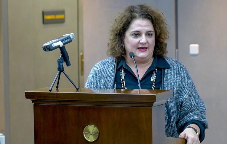 Υποψήφια η Αγγελική Παπάζογλου με την «Κοινωνία Παρούσα»