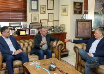 Συνάντηση Πατούλη με τον γ.γ. του Συμβουλίου Δήμων και Περιφερειών
