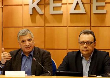 Λύση στο θέμα των απορριμμάτων ζήτησε από Φάμελλο η ΚΕΔΕ