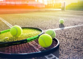 N.Π.Δ.Δ. «Δ. Βικέλας»: «Λόγω φυτών η ολισθηρότητα στα γήπεδα τένις»